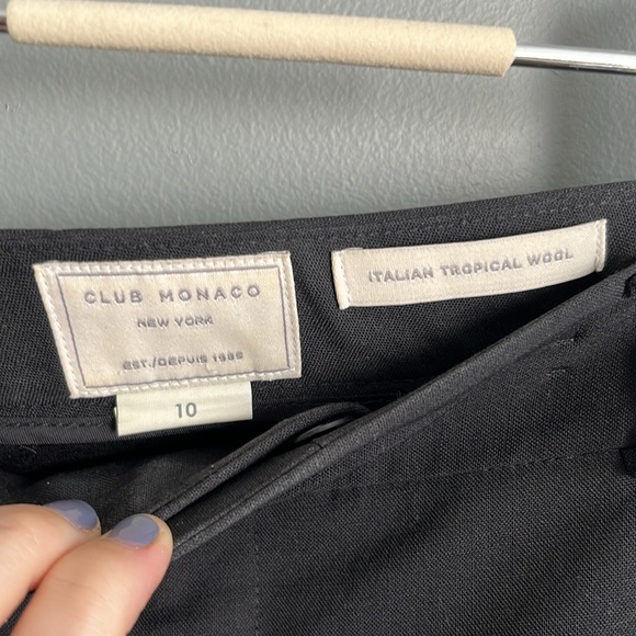 Club Monaco wool pants women size 10 cuffed hem black excellent condition - Picture 3 of 3